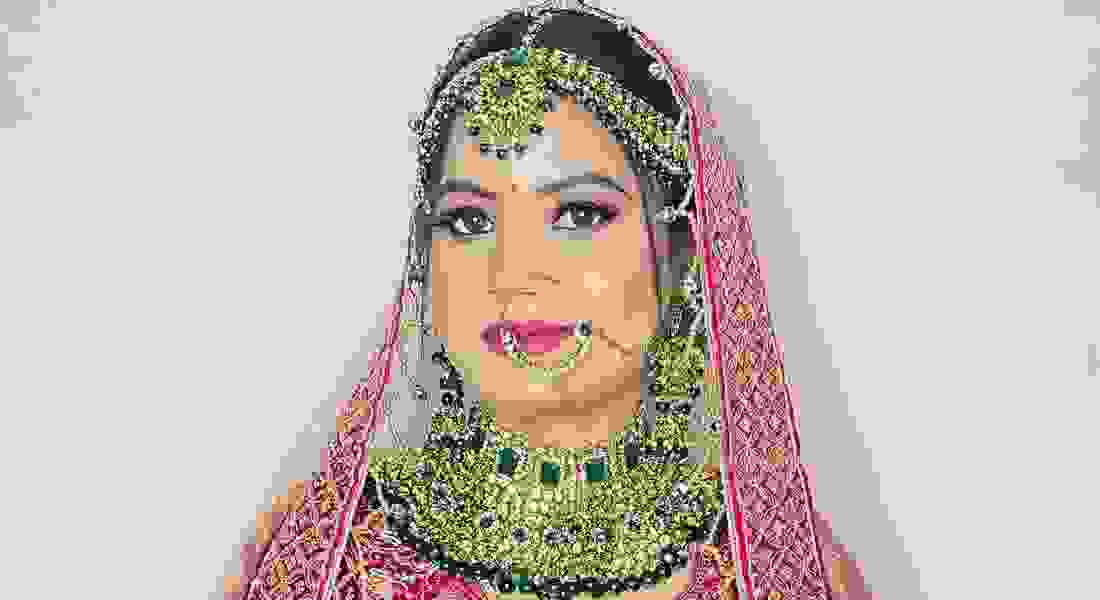 makeup artists in punjabi bagh