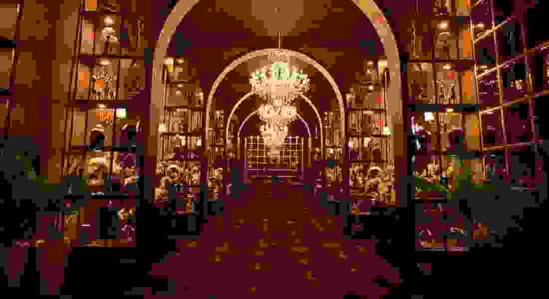 The Kundan by Ferns N Petals