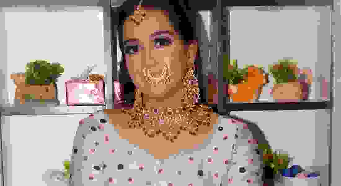 makeup artists in vikaspuri