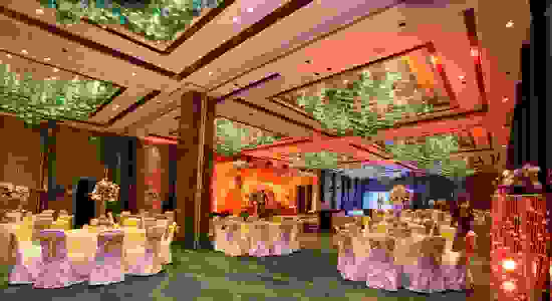 Crowne Plaza Mayur Vihar