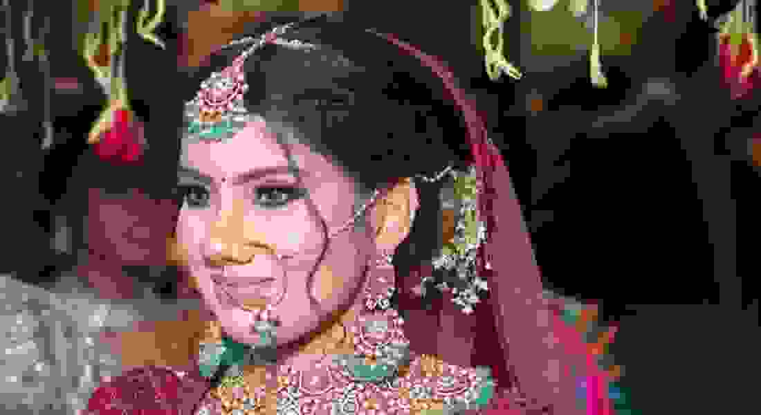 makeup artists in vikaspuri