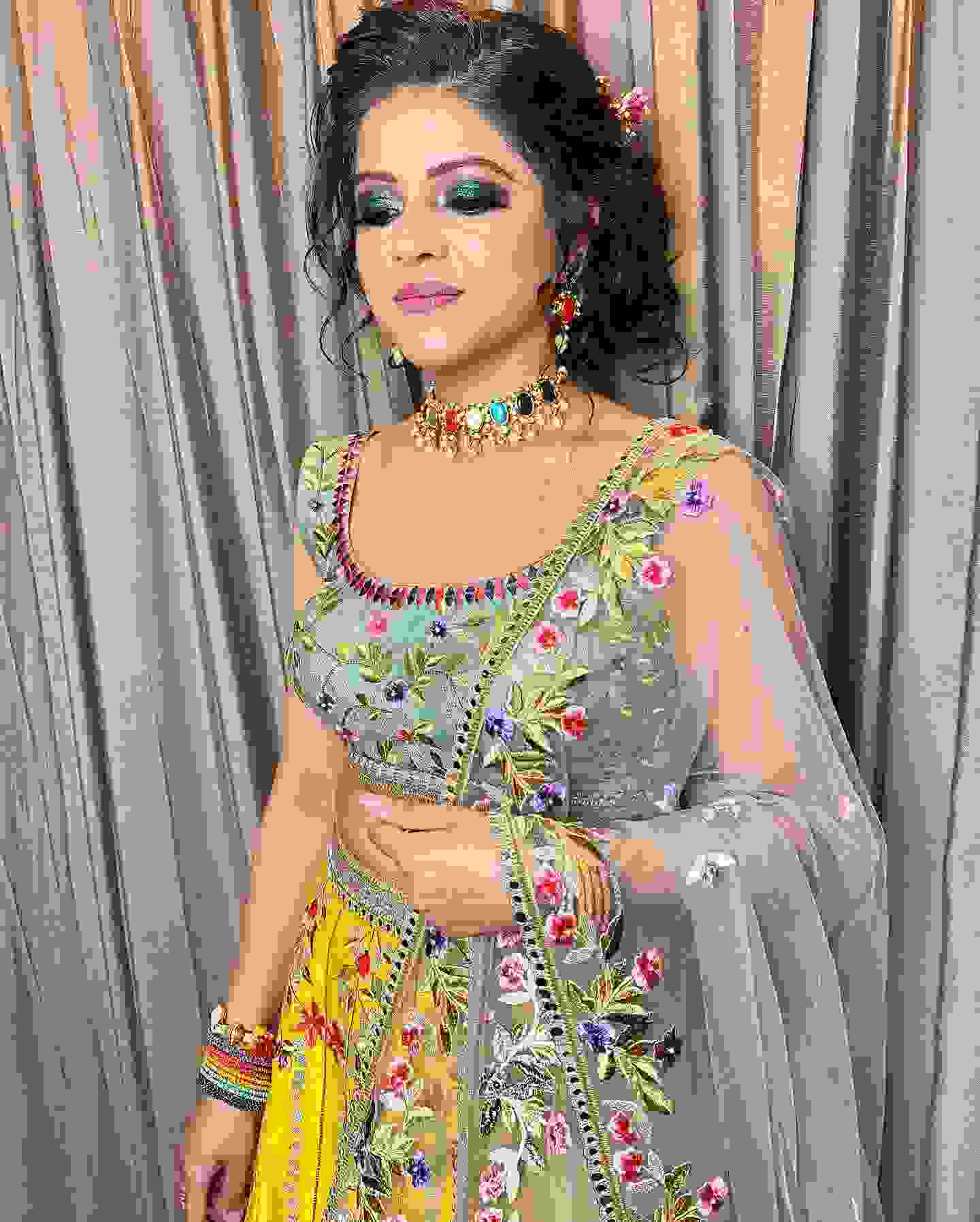 makeup artists in dwarka