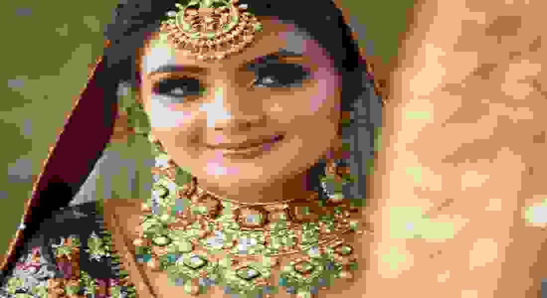 makeup artists in model town