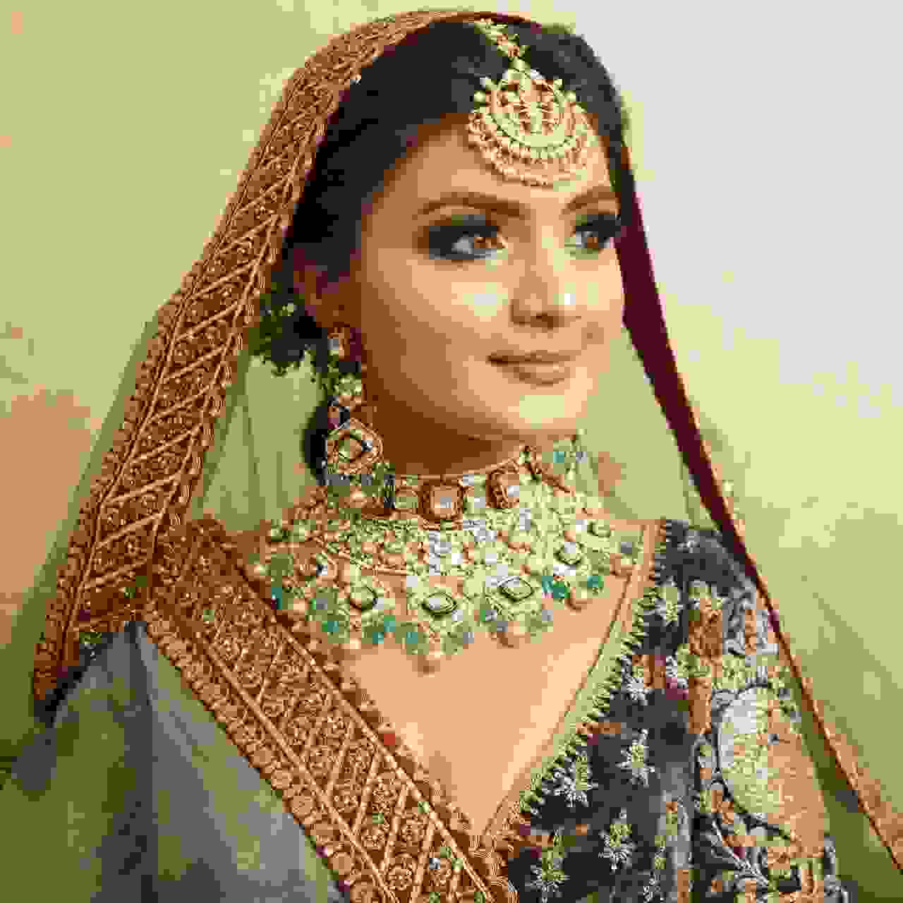 makeup artists in model town