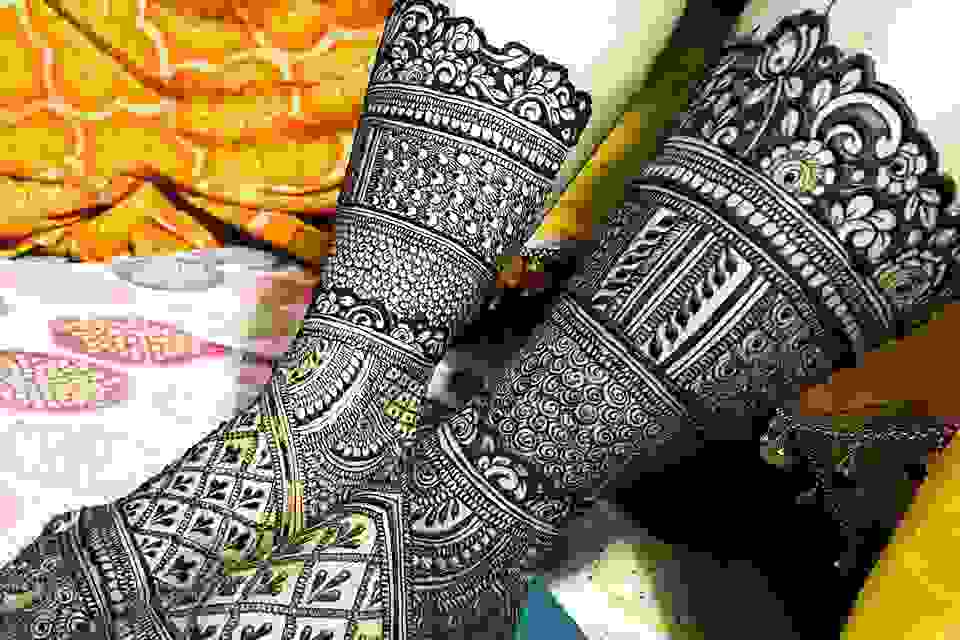 best mehendi artists in daryaganj