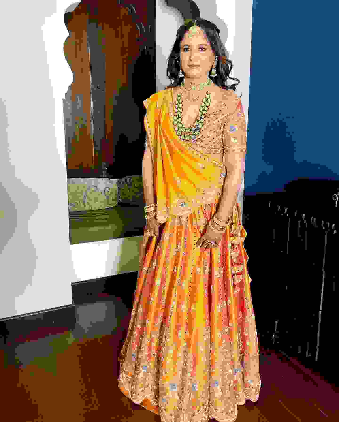 bridal outfits in janakpuri