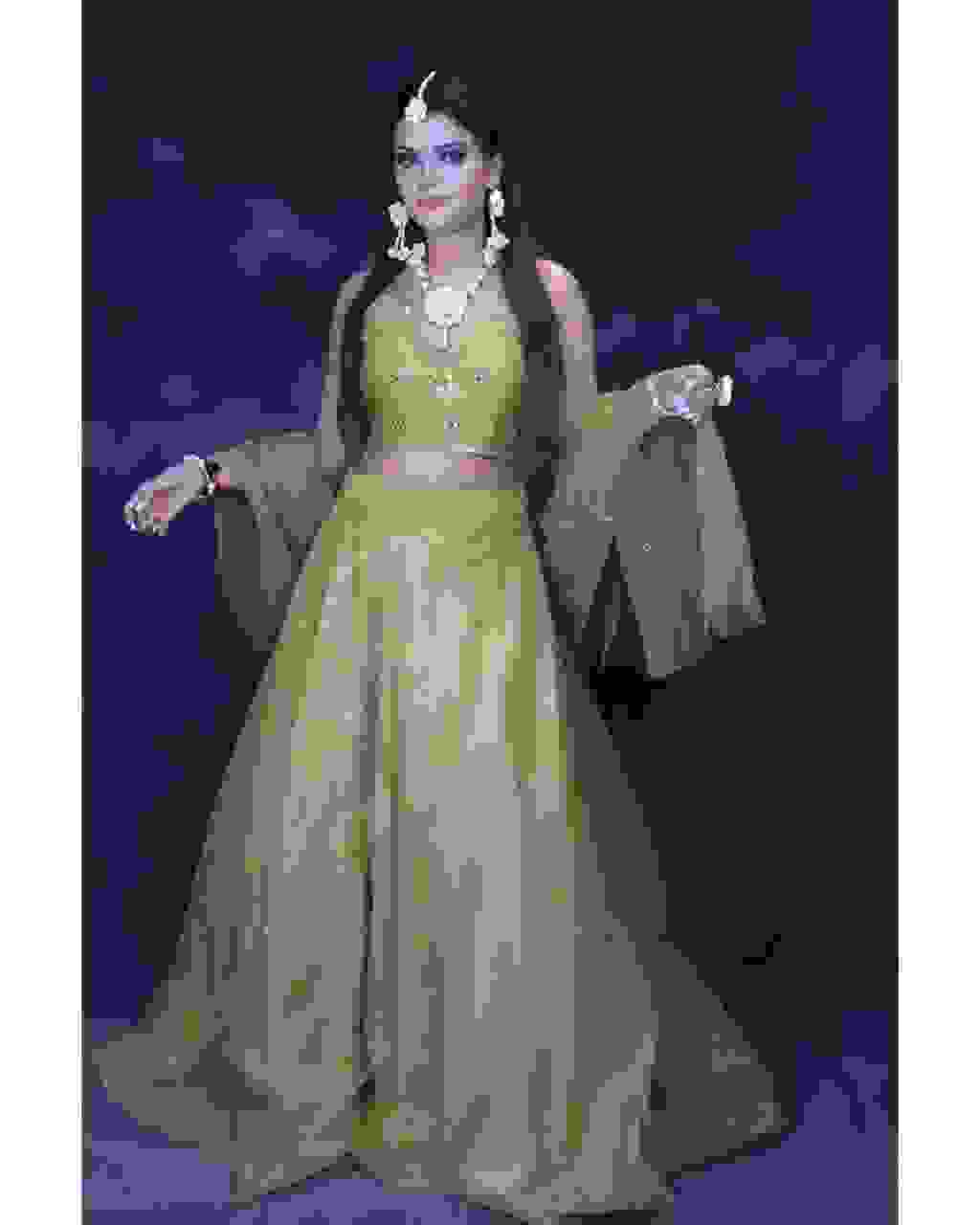 bridal outfits in rajouri garden