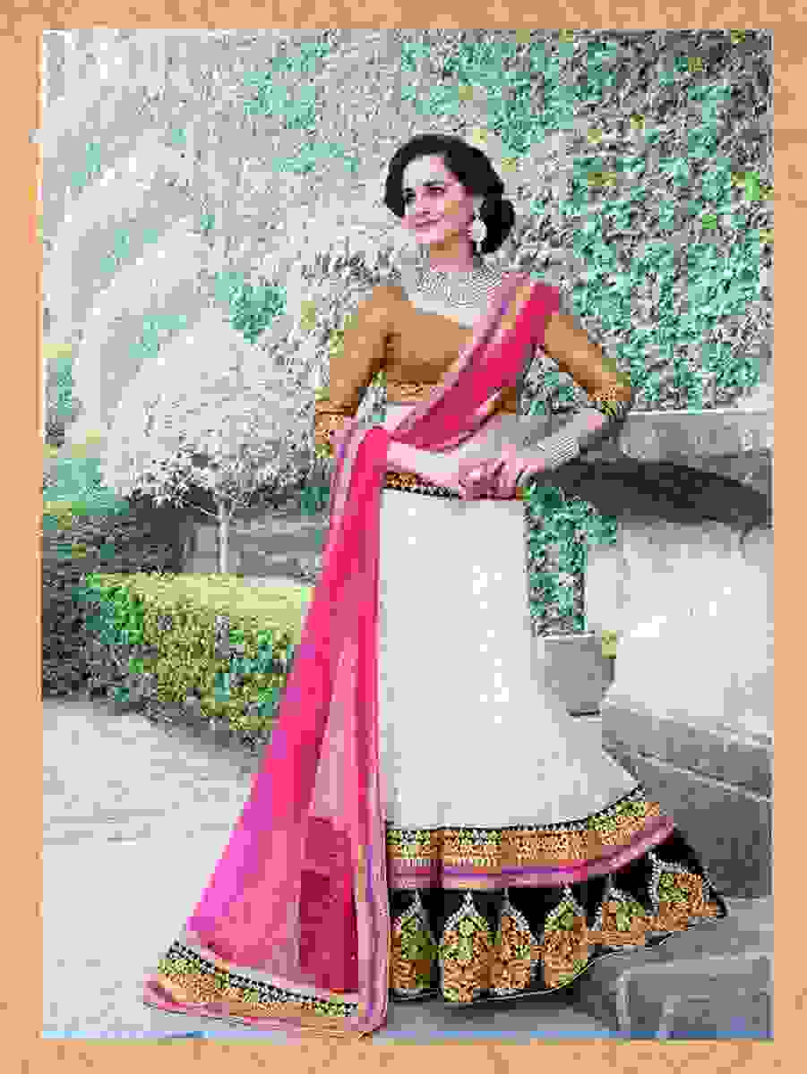 bridal outfits in dwarka