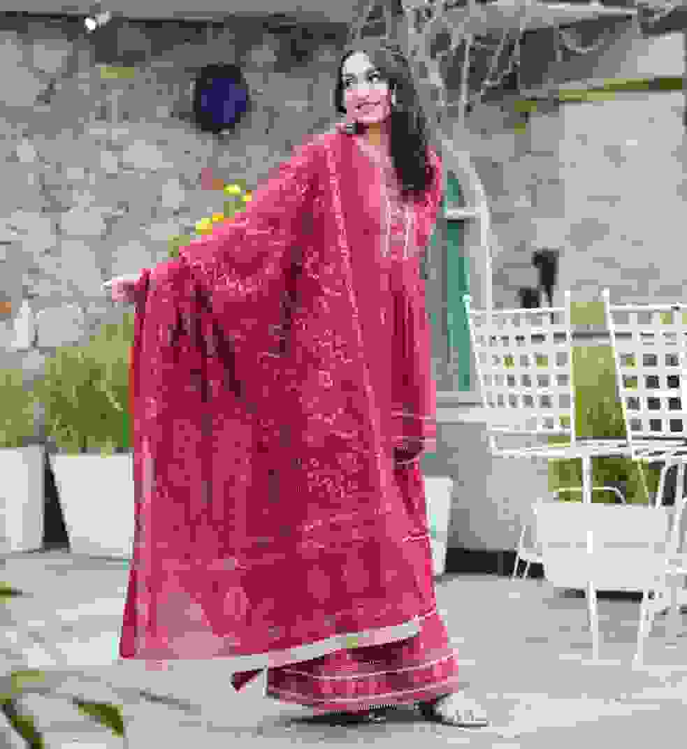 bridal outfits in rajouri garden