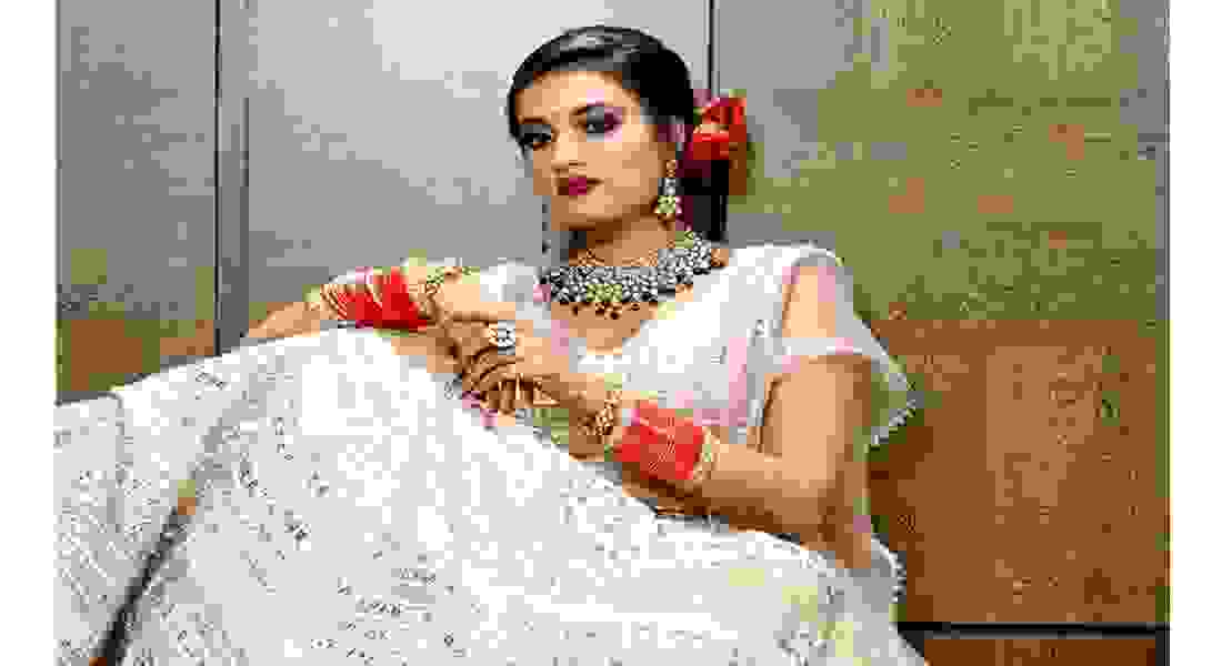 bridal outfits in vikaspuri