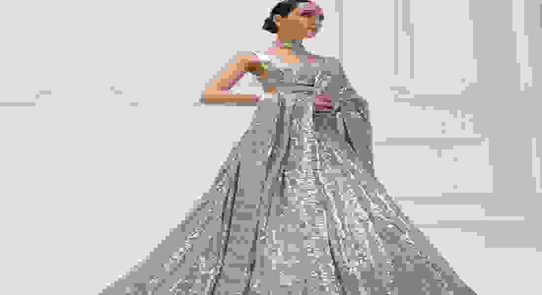 bridal outfits in dwarka