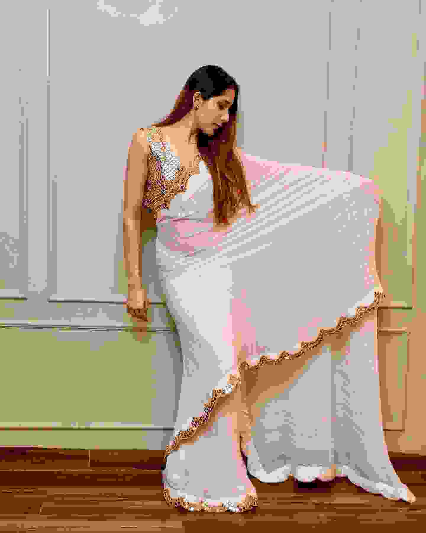 bridal outfits in punjabi bagh