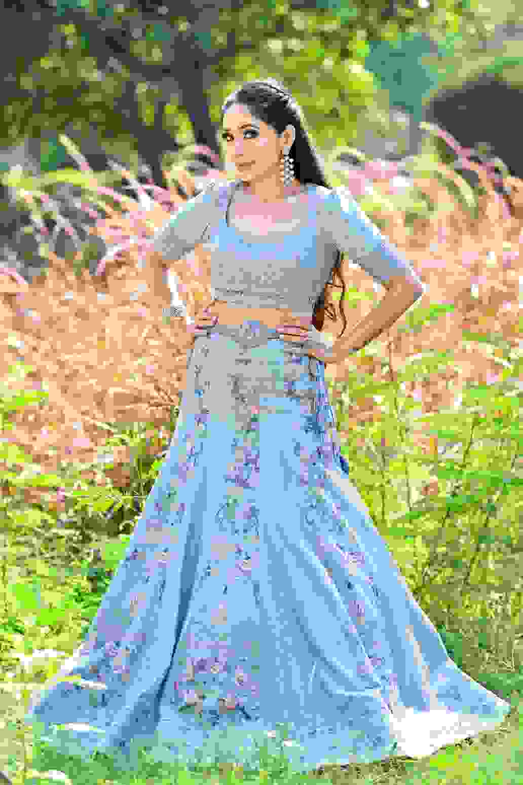 bridal outfits in punjabi bagh