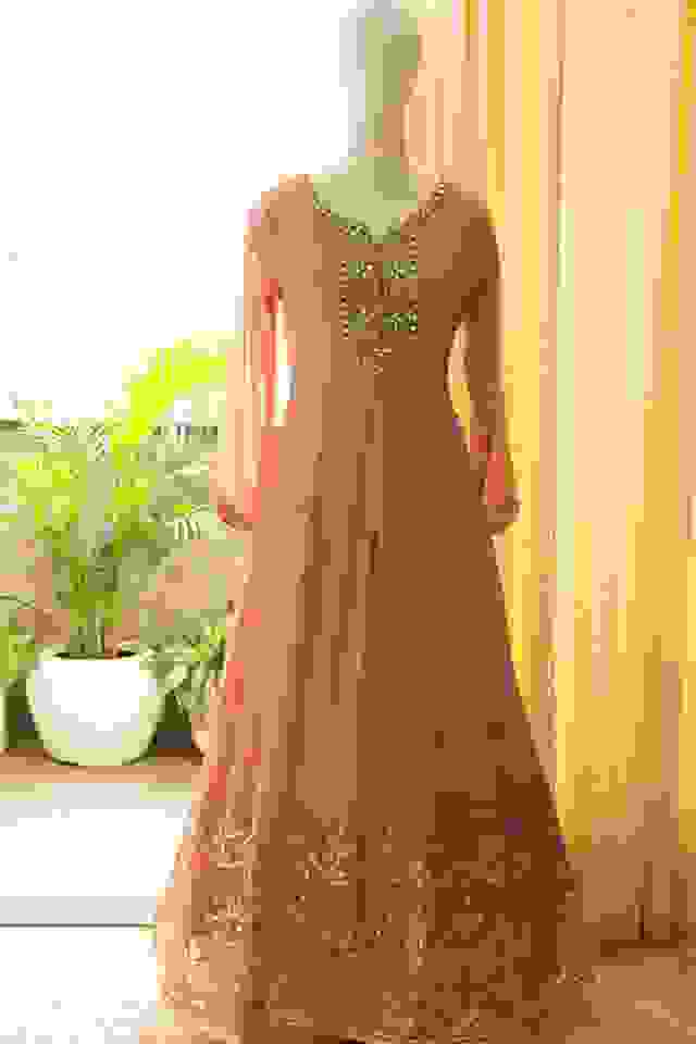 bridal outfits in punjabi bagh