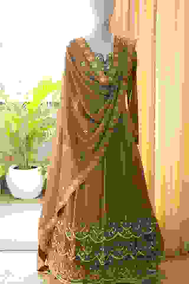 bridal outfits in punjabi bagh