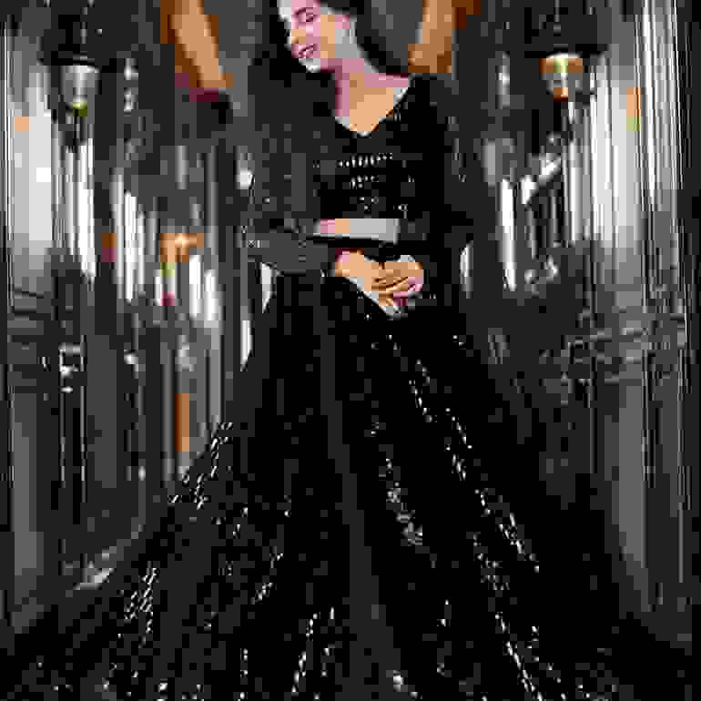 bridal outfits in dwarka