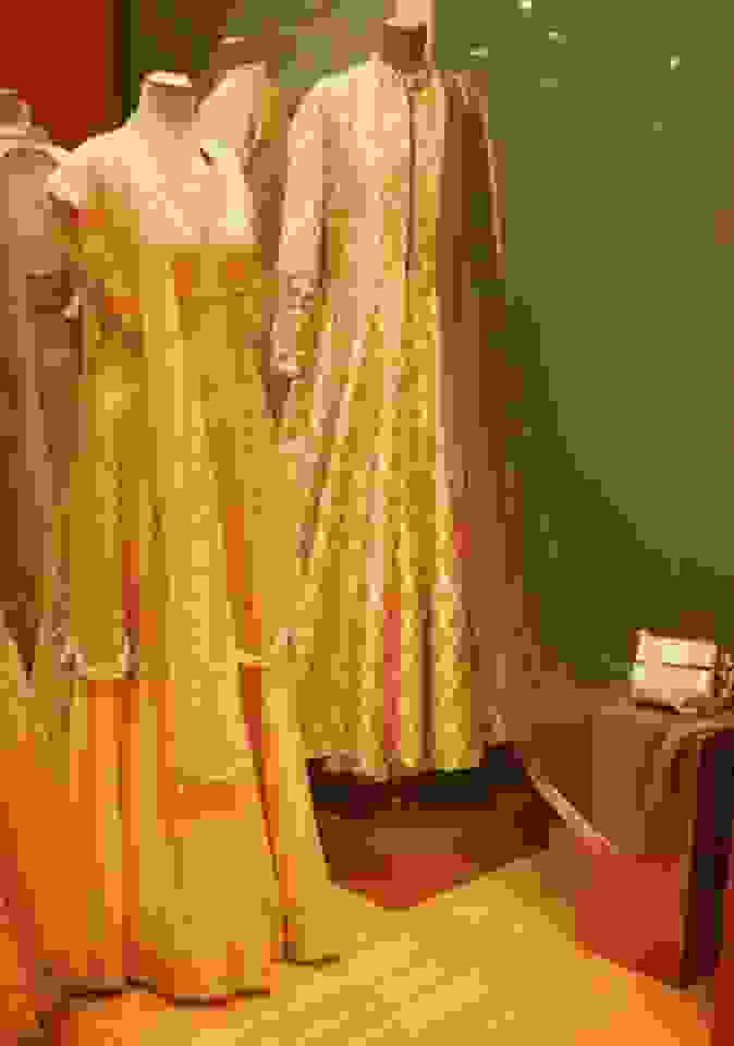 bridal outfits in pitampura