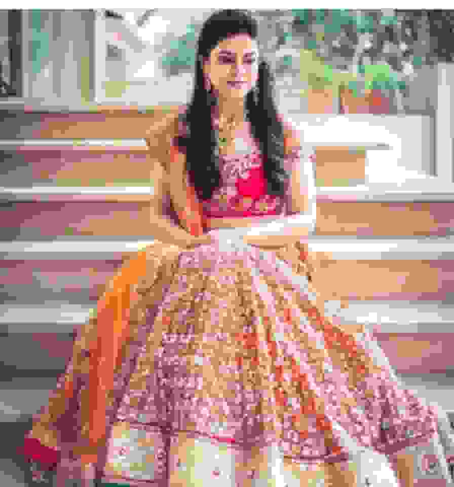 bridal outfits in pitampura