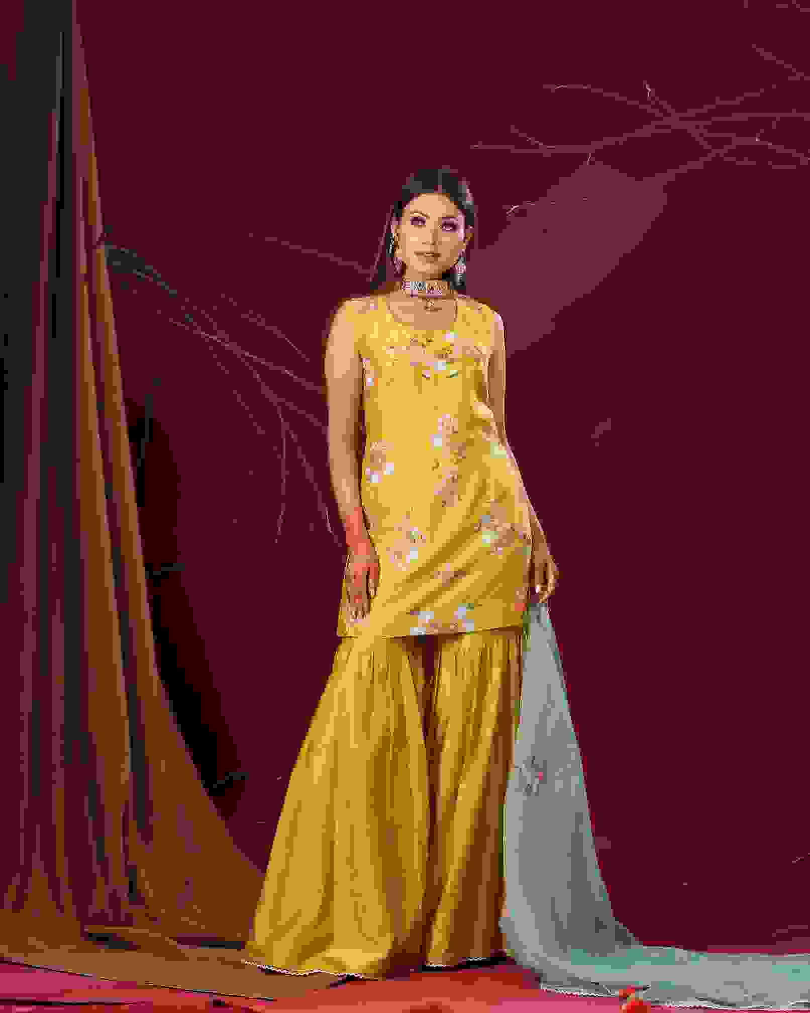 bridal outfits in rohini