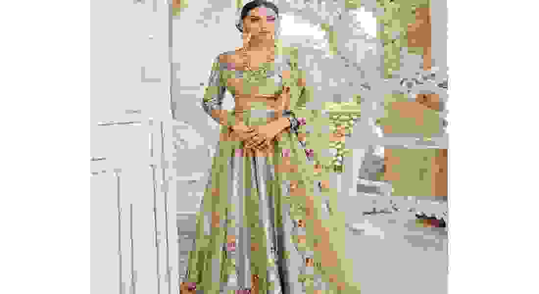 bridal outfits in patel nagar