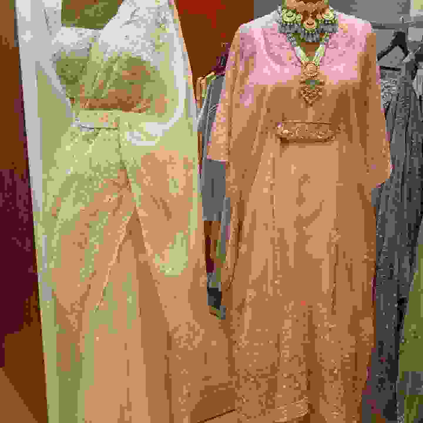 bridal outfits in south delhi