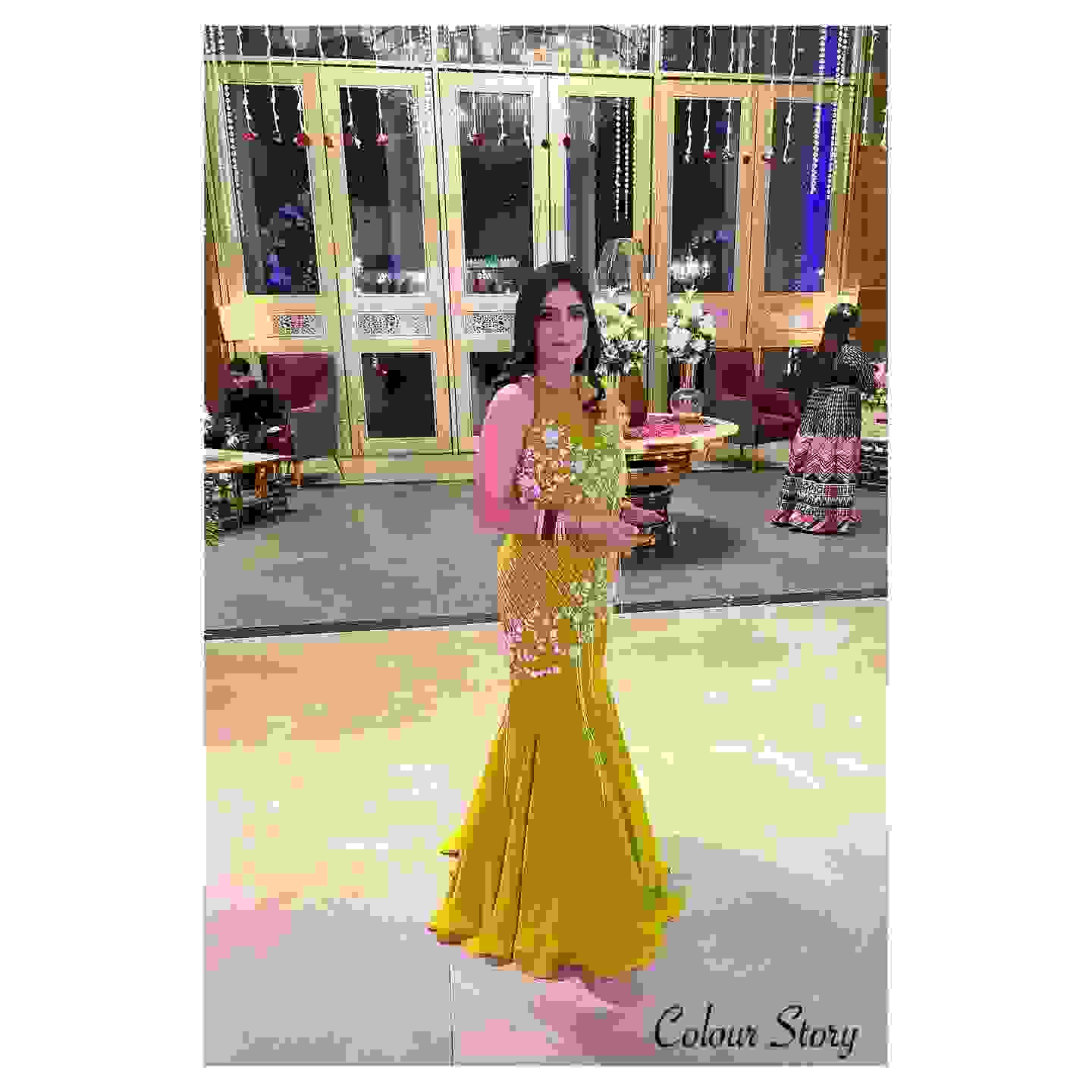 bridal outfits in dwarka