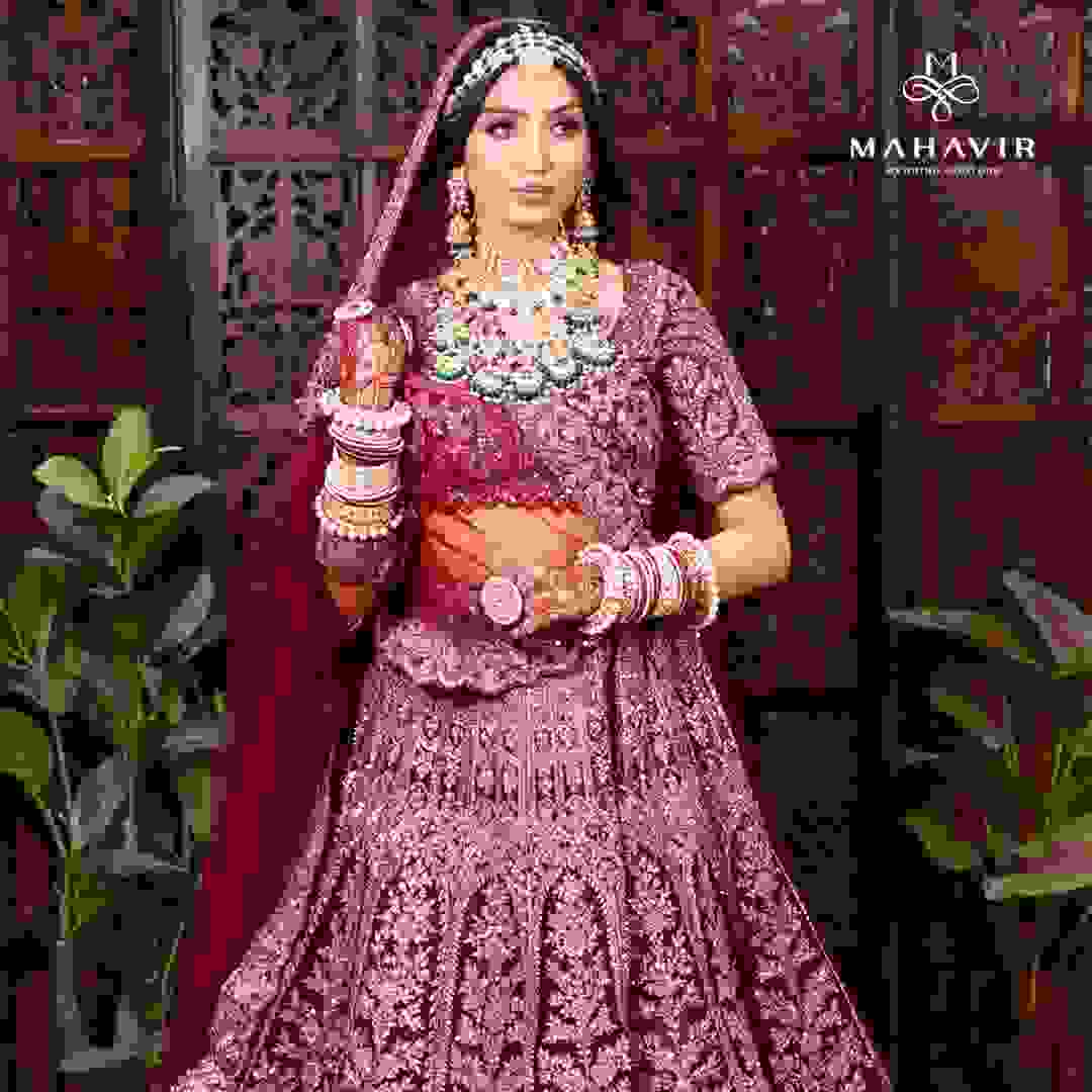 bridal outfits in daryaganj