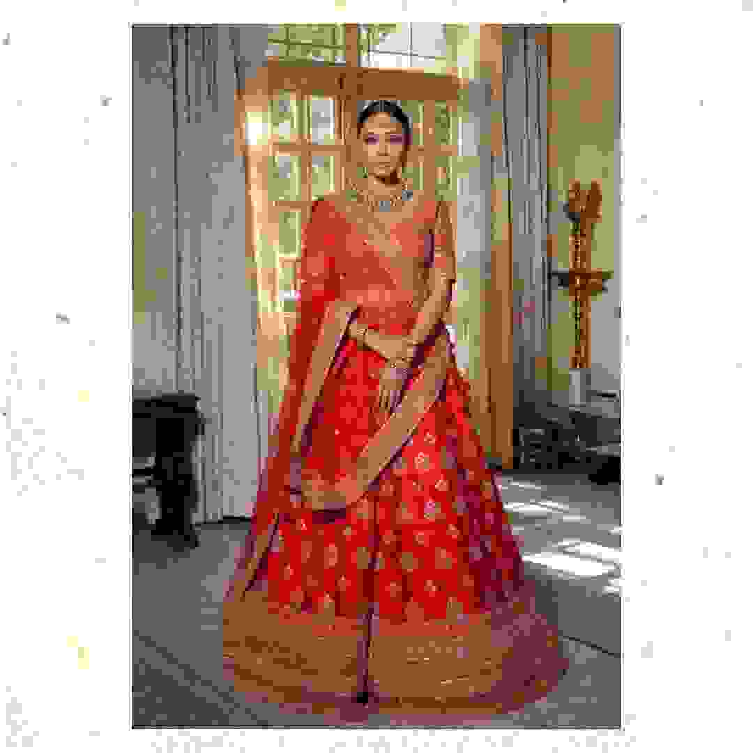 bridal outfits in daryaganj