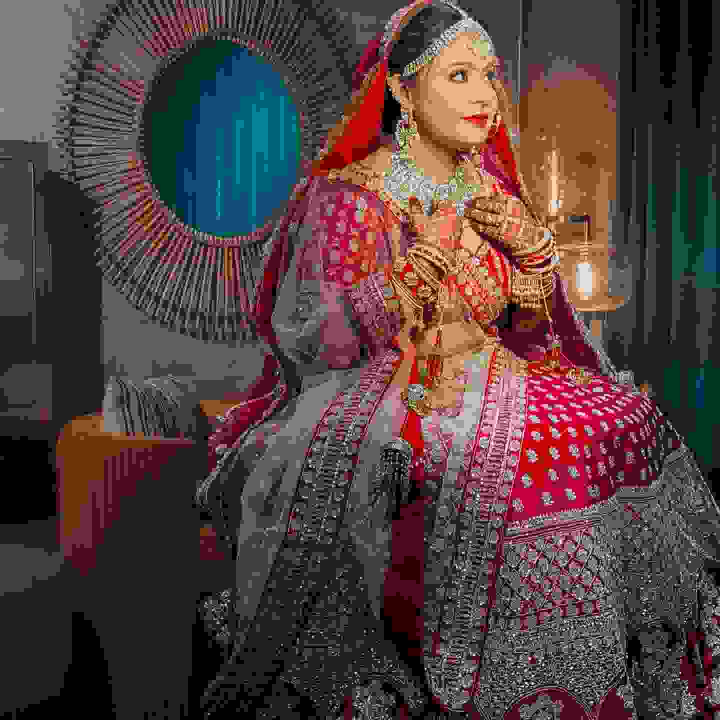 bridal outfits in daryaganj