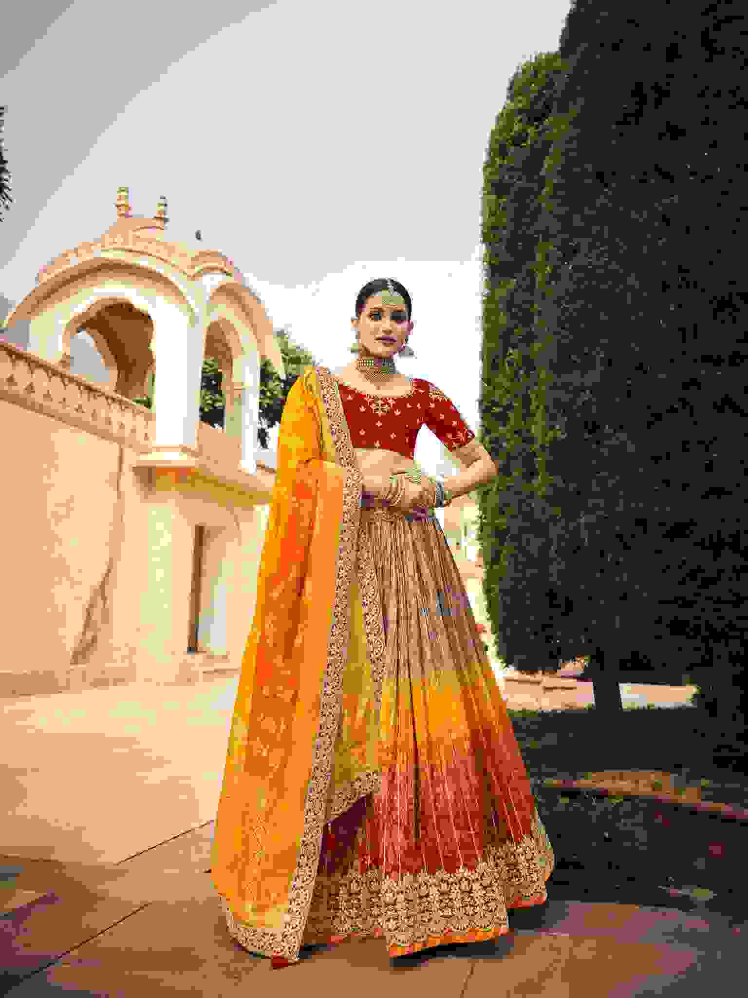 bridal outfits in delhi