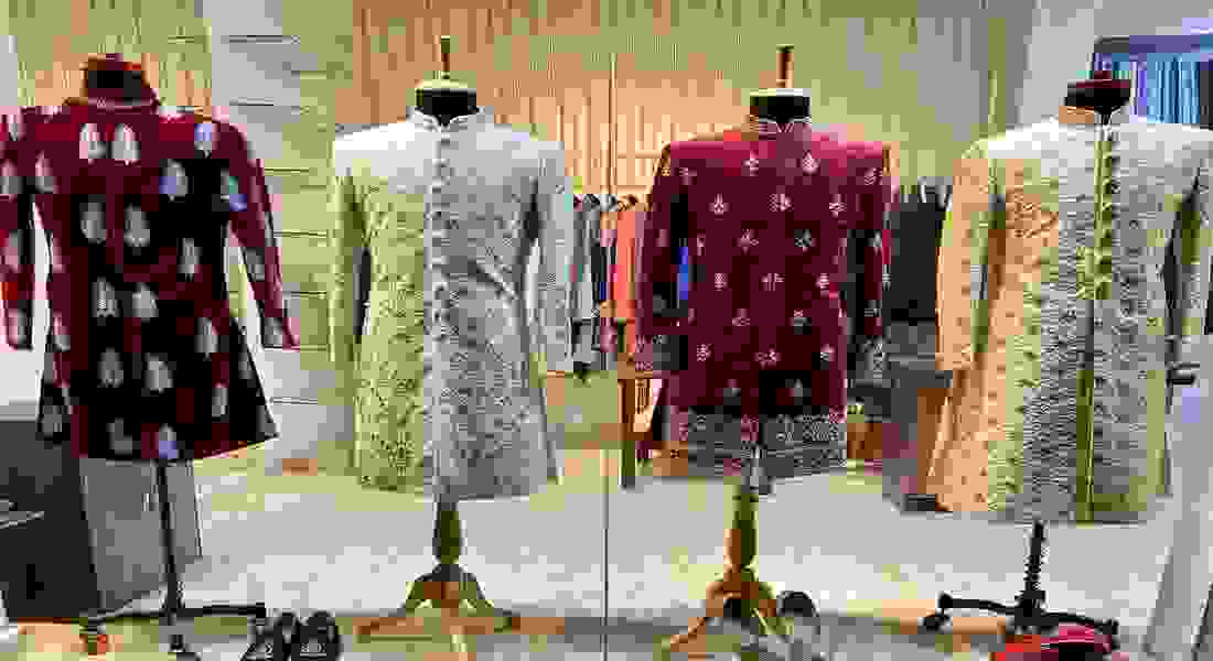 groom outfits in okhla