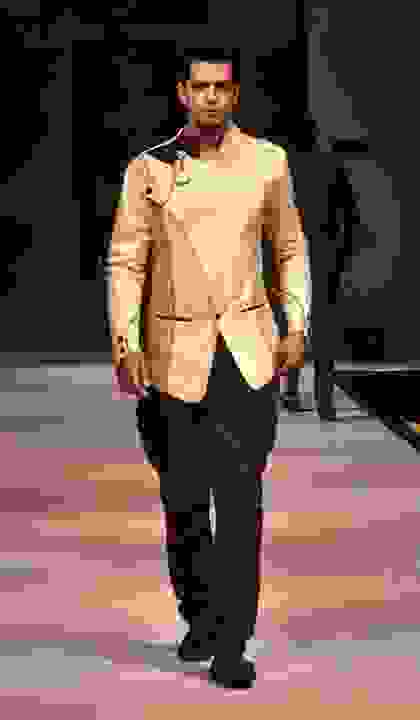 groom outfits in mayur vihar