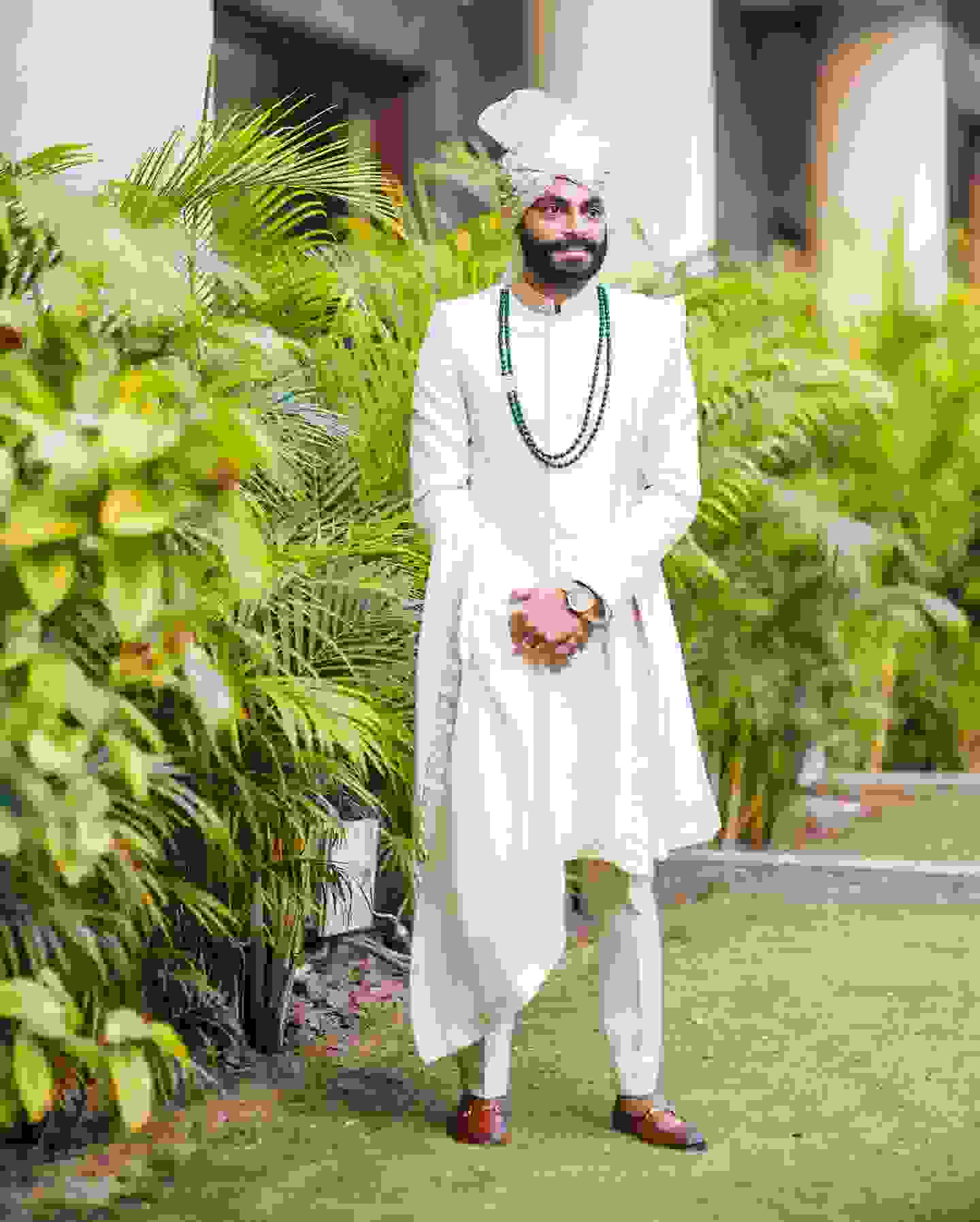 groom outfits in west delhi