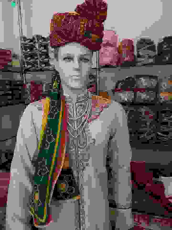 groom outfits in vikaspuri