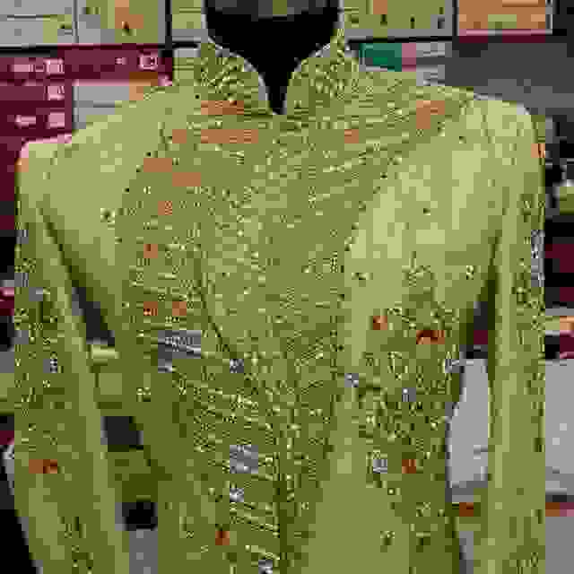 groom outfits in daryaganj