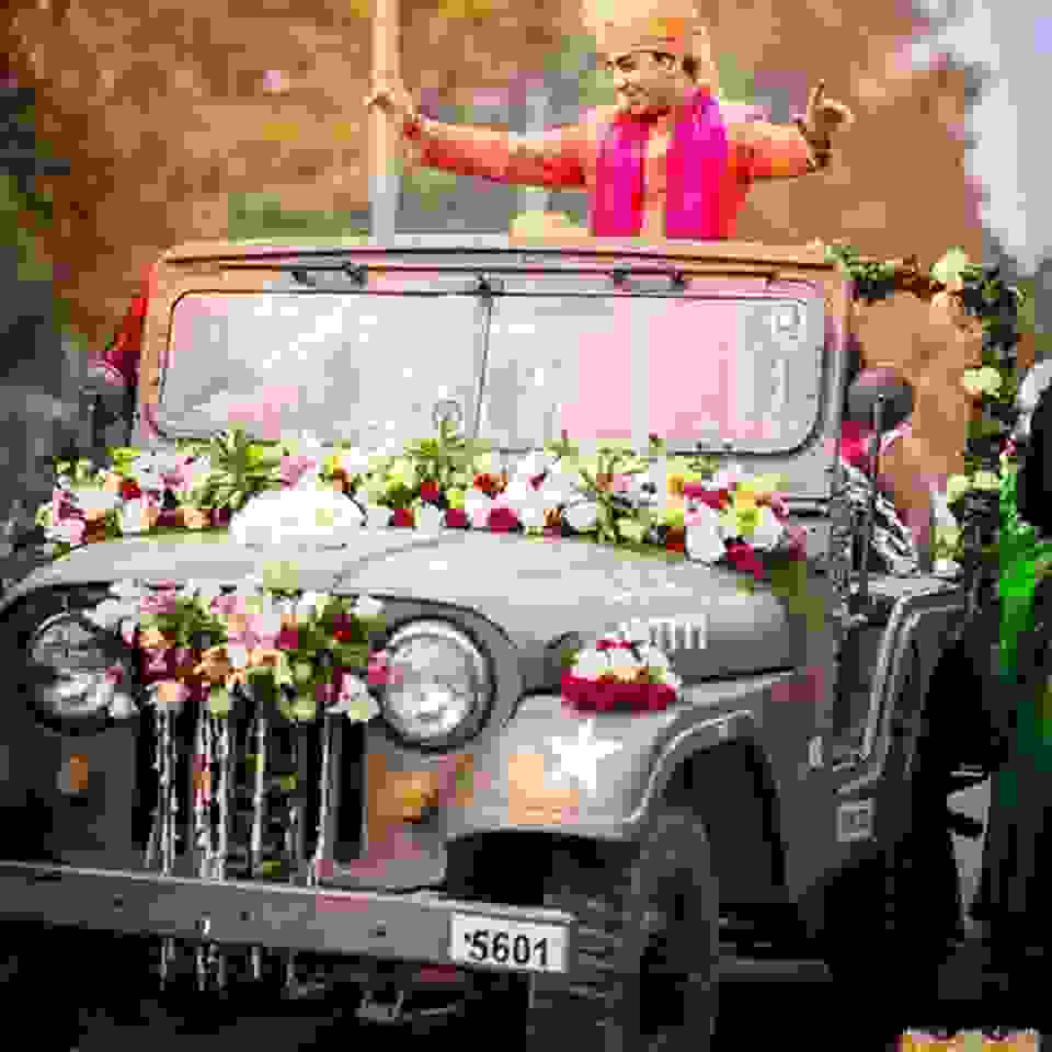 wedding transportation vintage cars in vikaspuri