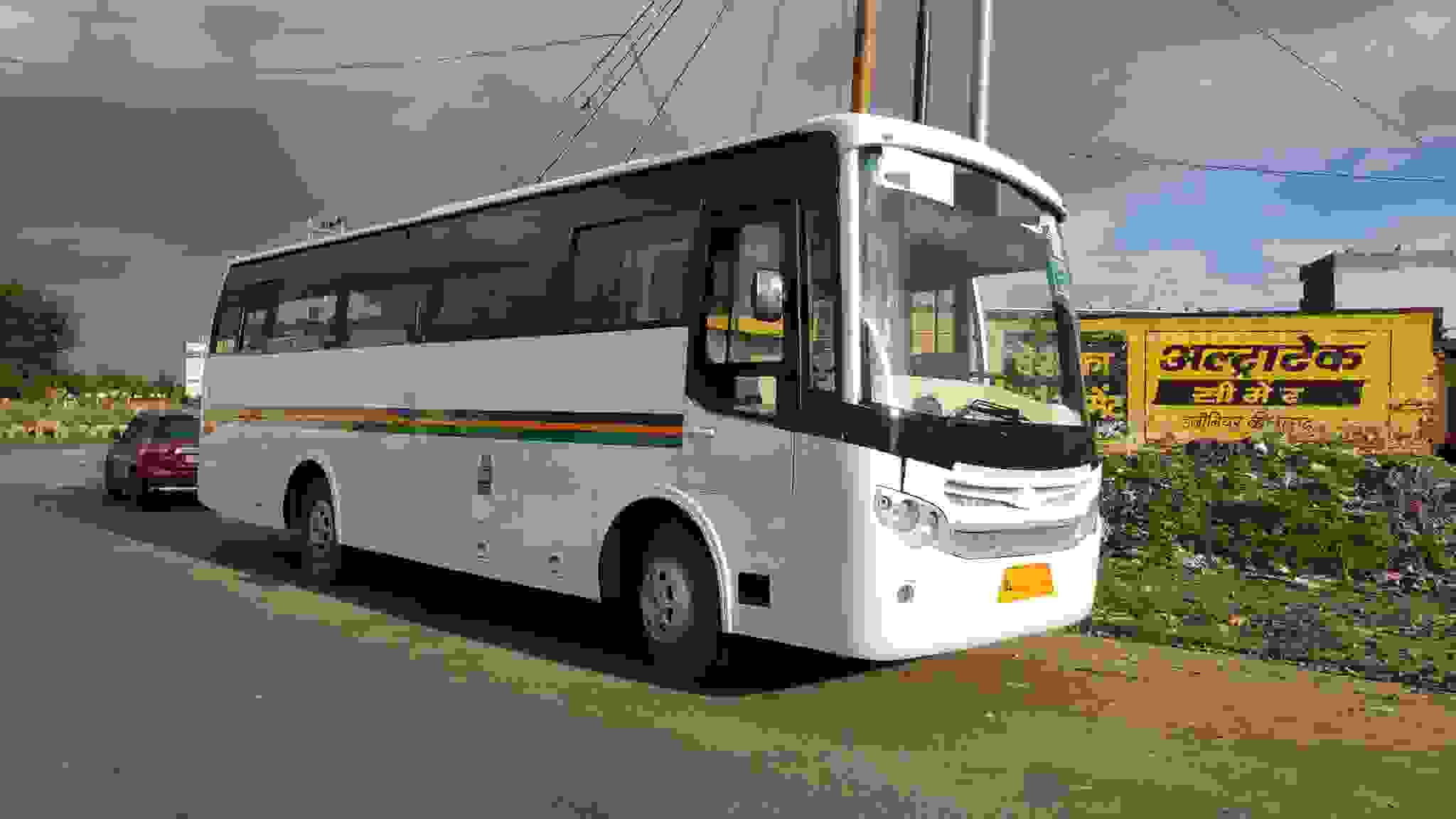 wedding transportation vintage cars in govindpuri