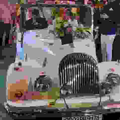 wedding transportation vintage cars in govindpuri