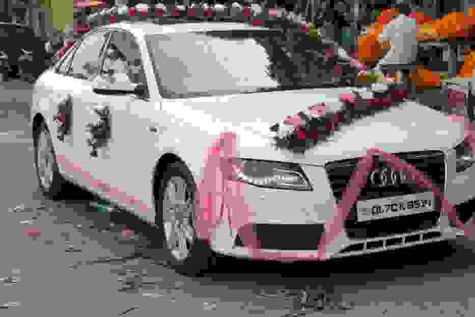 wedding transportation vintage cars in punjabi bagh