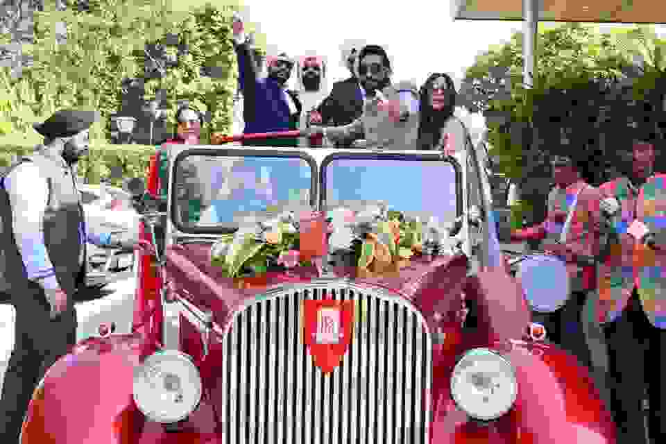 wedding transportation vintage cars in govindpuri