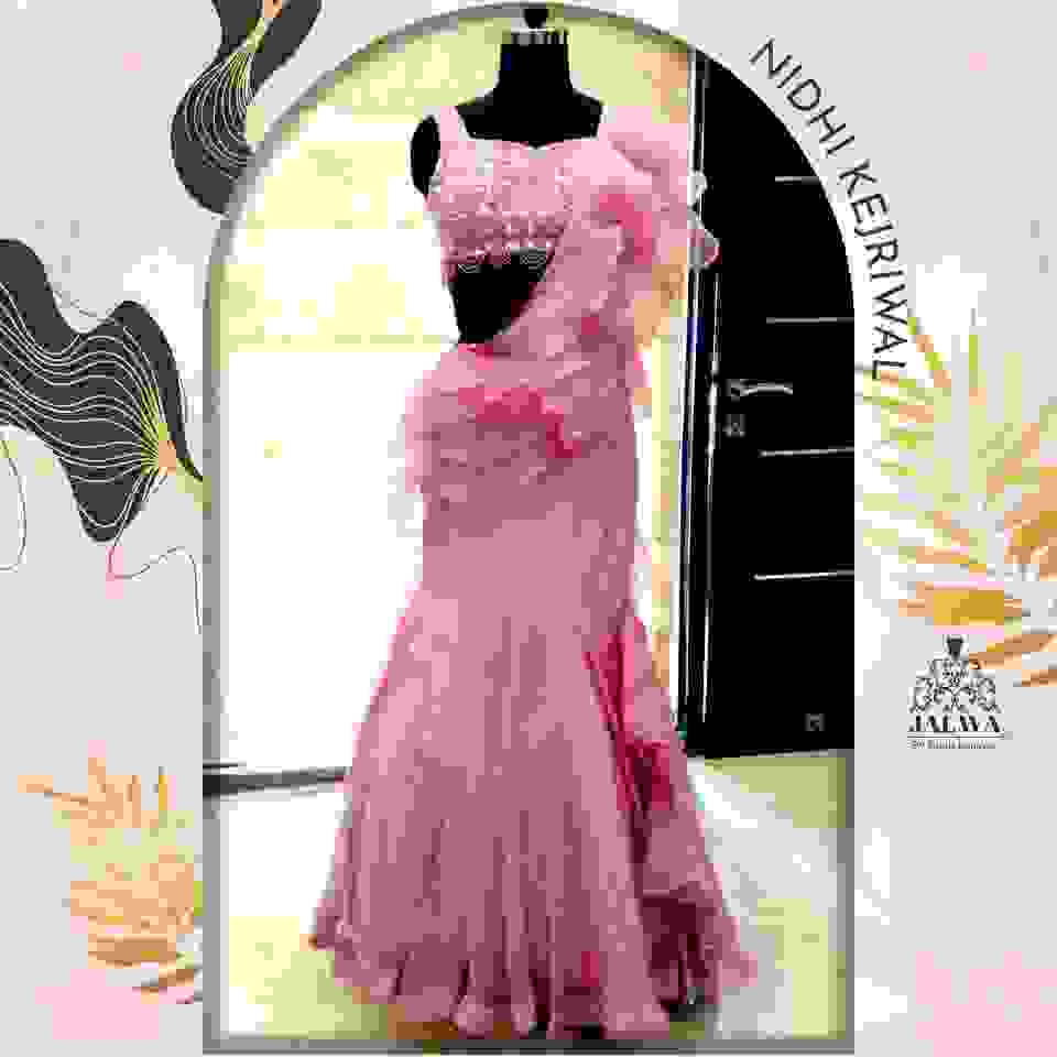 bridal outfits in model town