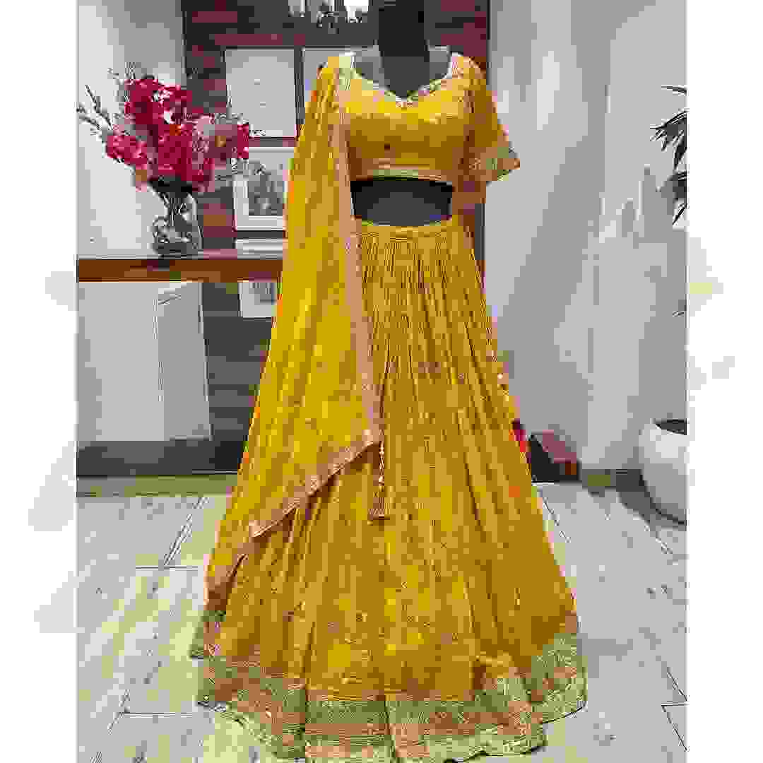 bridal outfits in rajouri garden