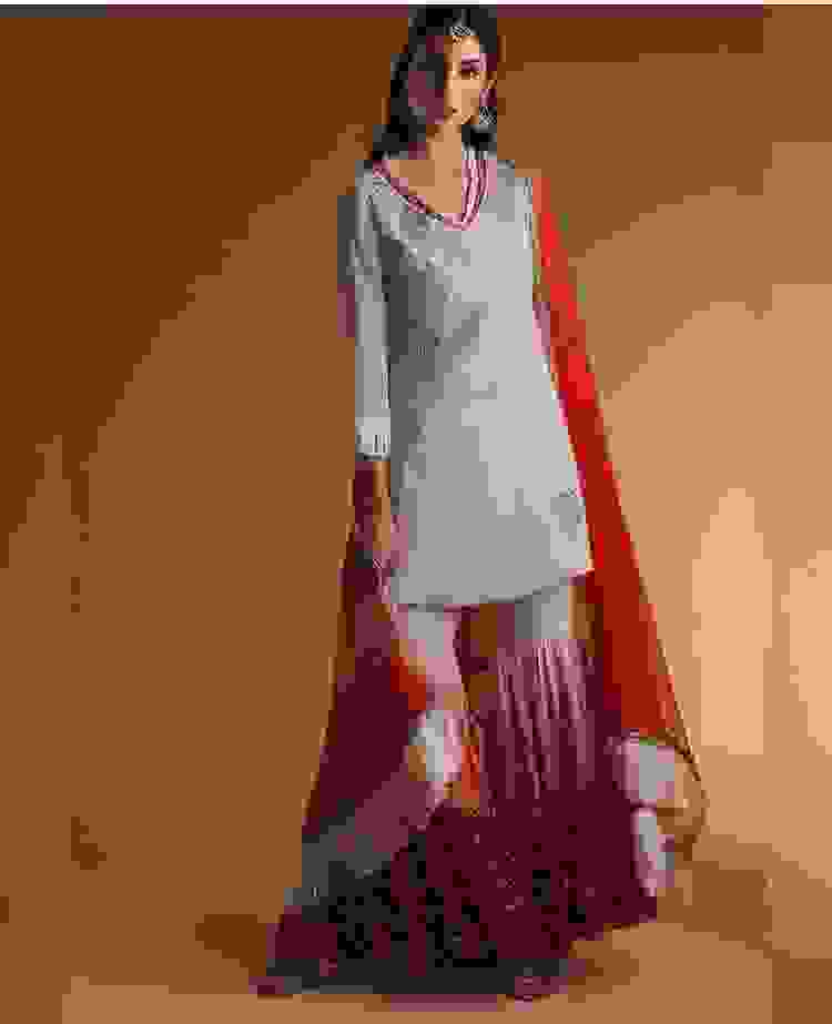 bridal outfits in rk puram