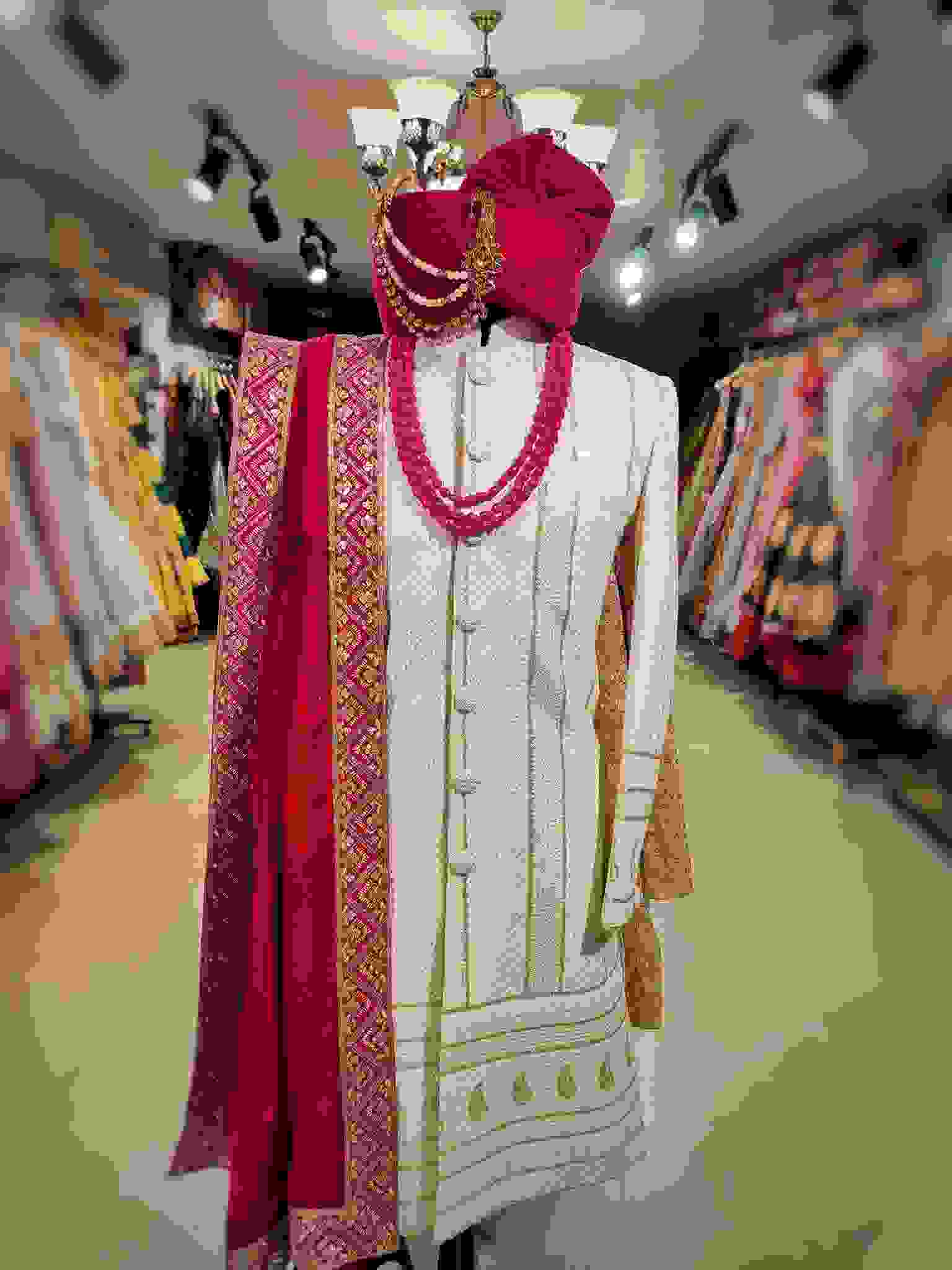groom outfits in delhi