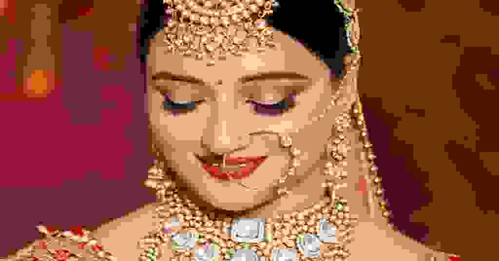 makeup artists in mayur vihar