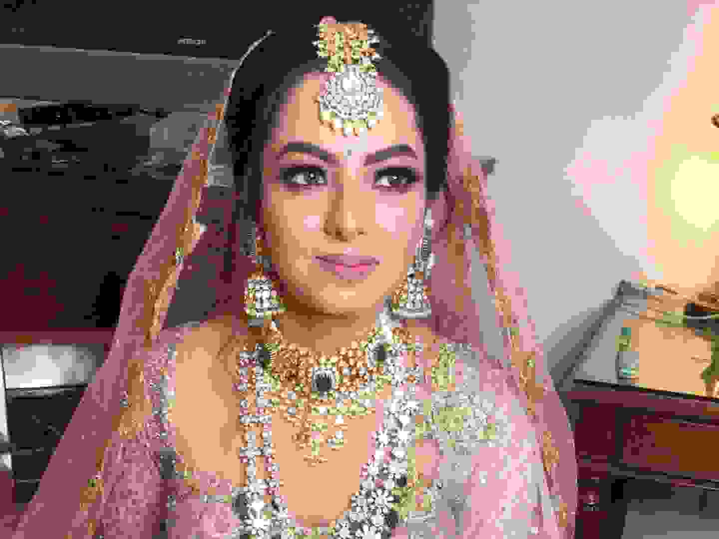 makeup artists in delhi