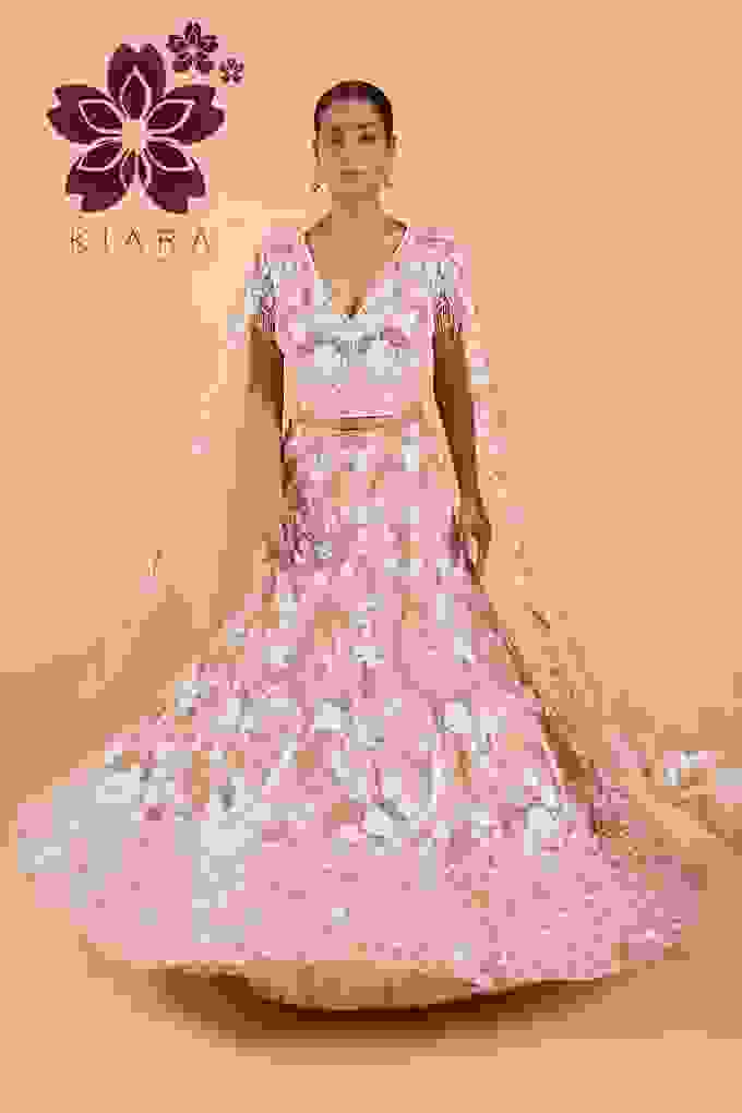 bridal outfits in delhi