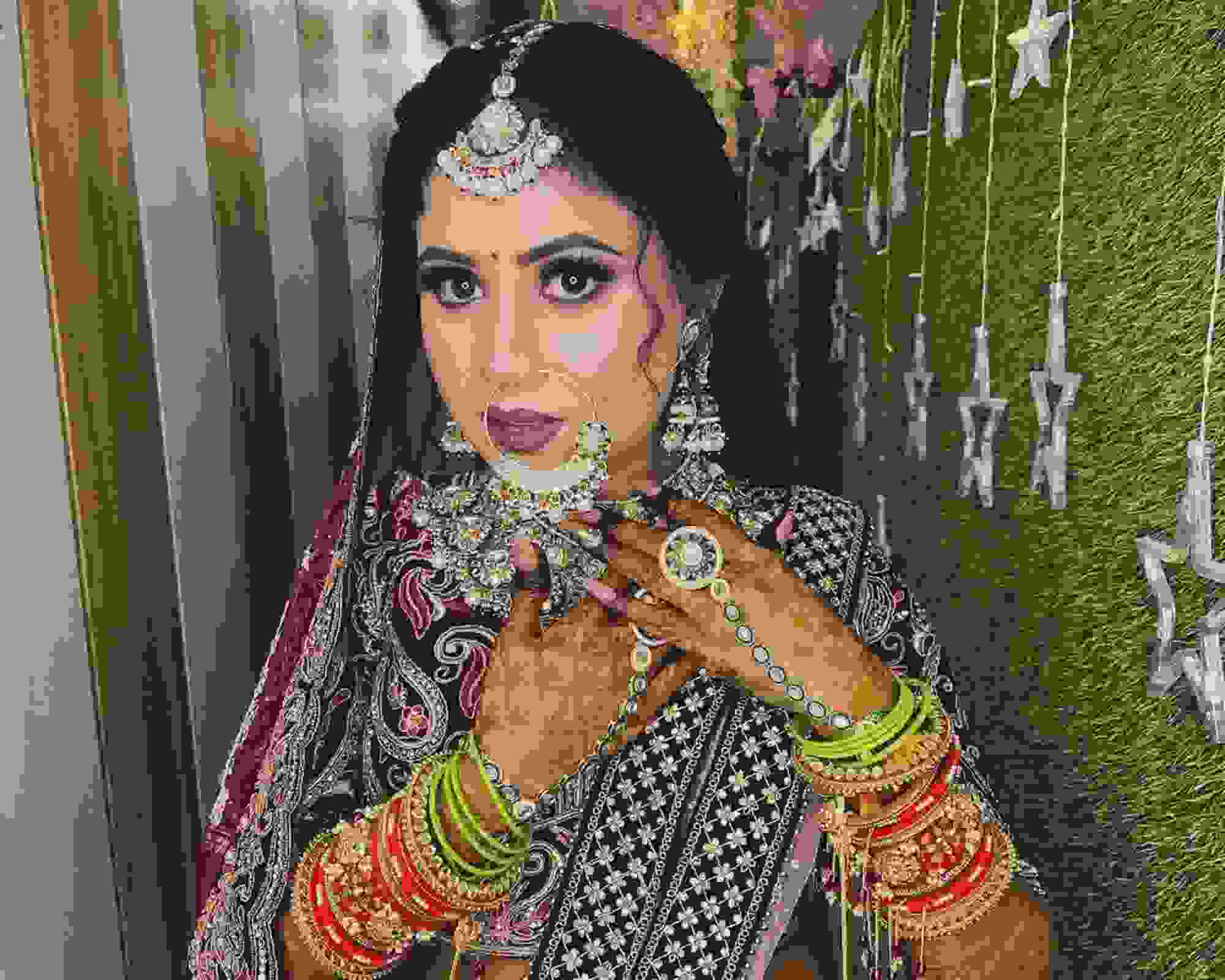 makeup artists in govindpuri