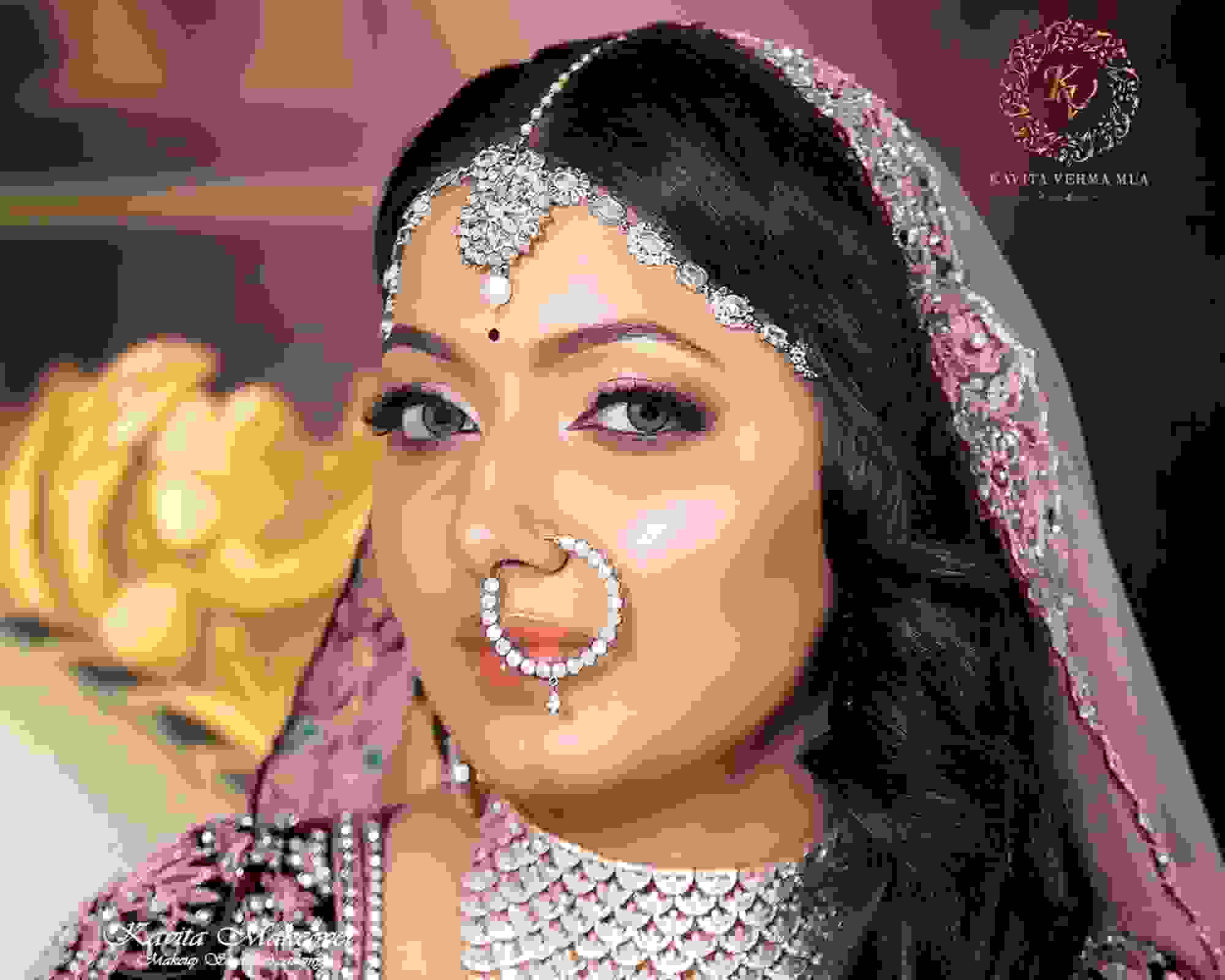 makeup artists in east delhi