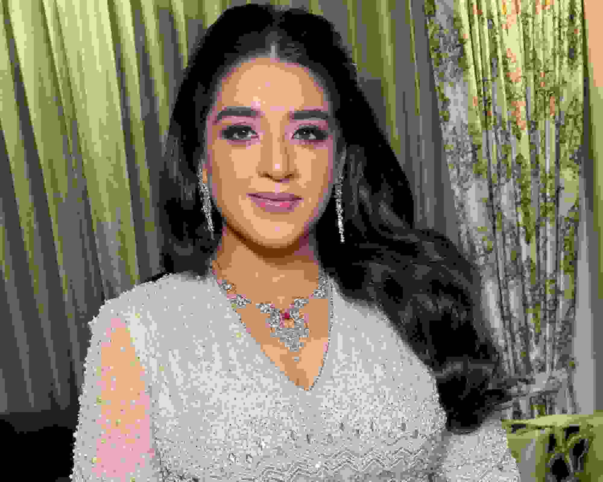 makeup artists in hauz khas